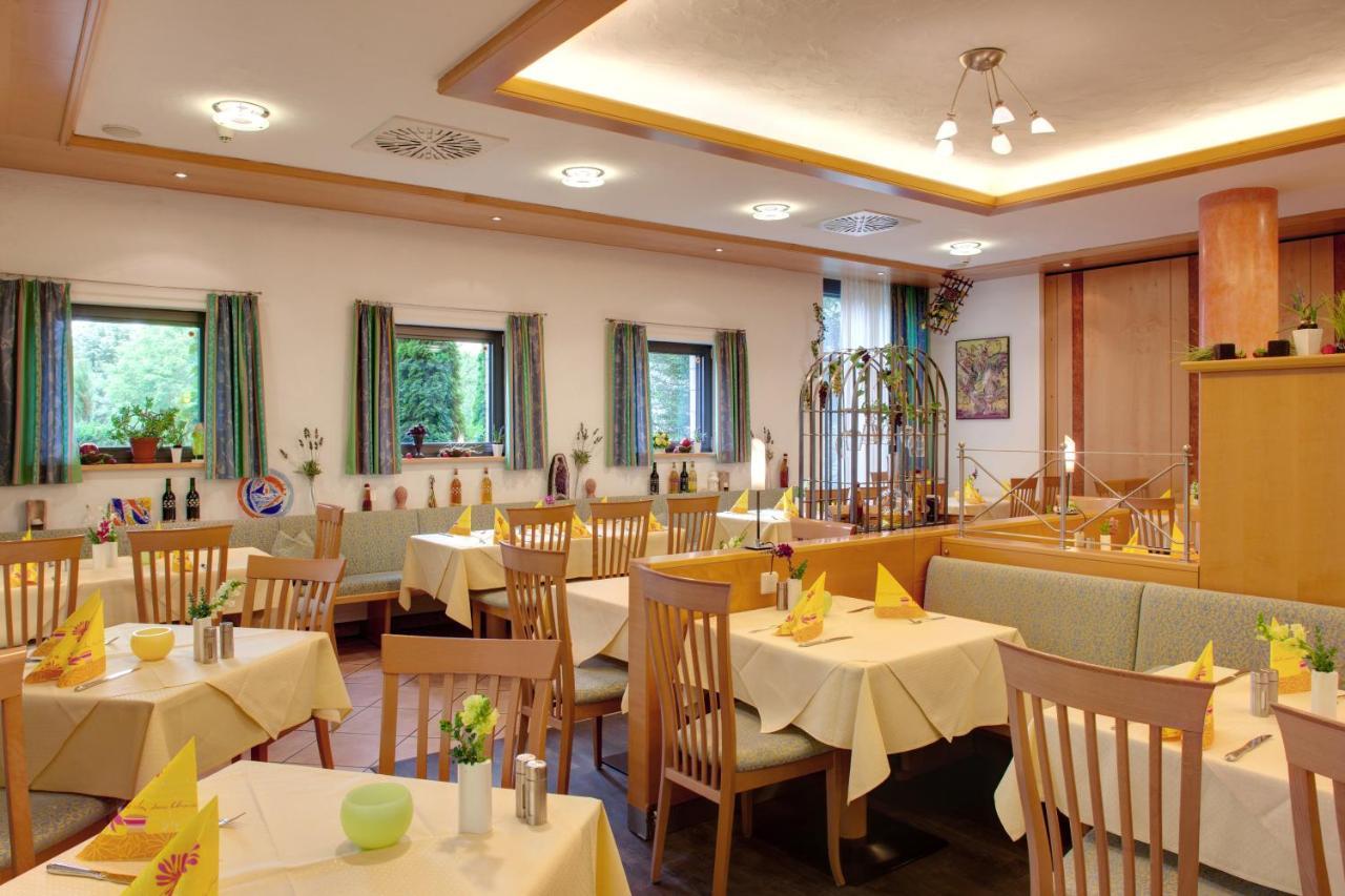 Hotel-Restaurant Haus Nicklass Ingelfingen Dış mekan fotoğraf