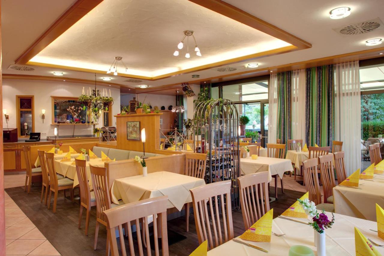 Hotel-Restaurant Haus Nicklass Ingelfingen Dış mekan fotoğraf